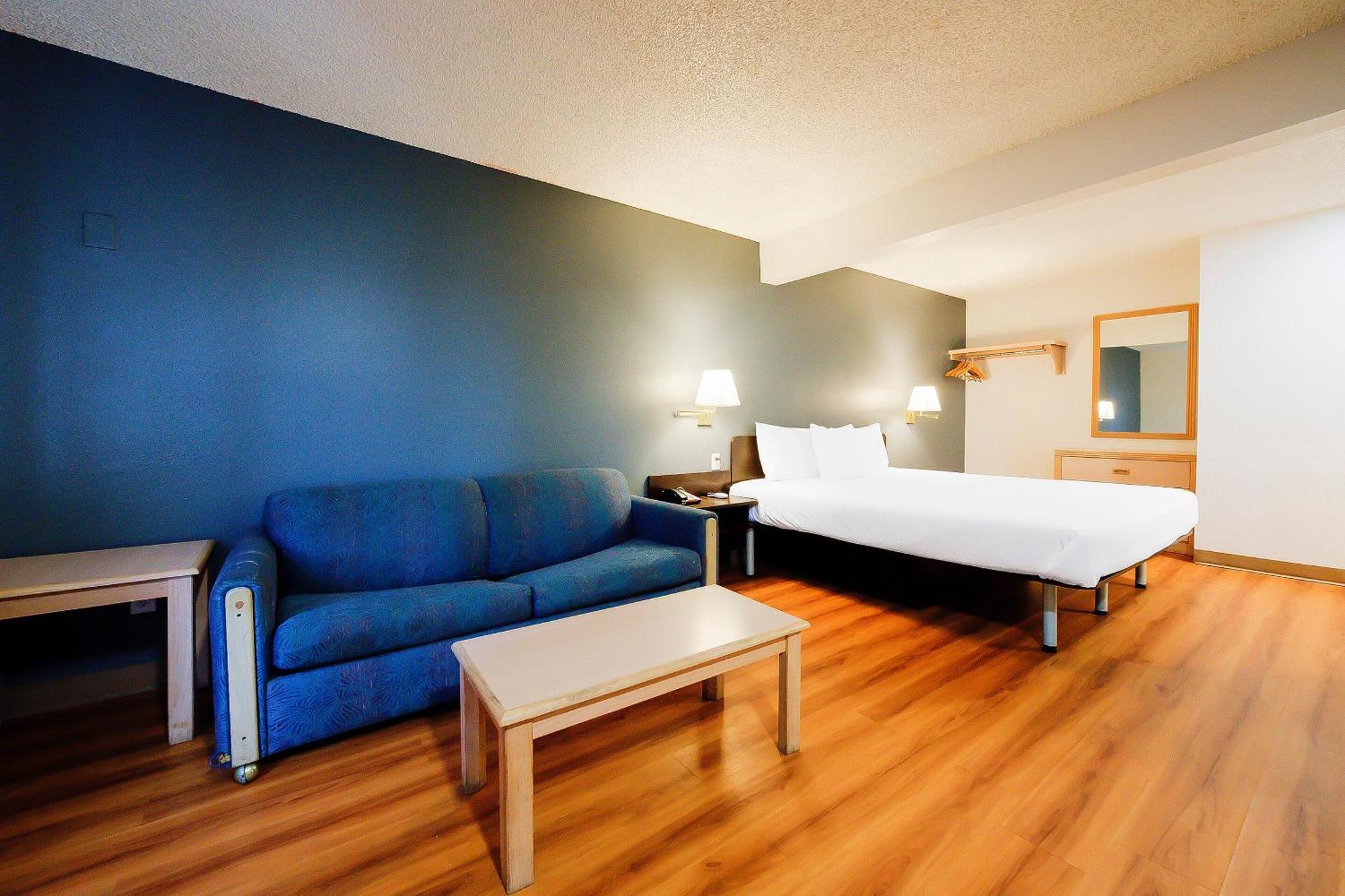 Oyo Hotel Hermiston Or, Downtown Buitenkant foto